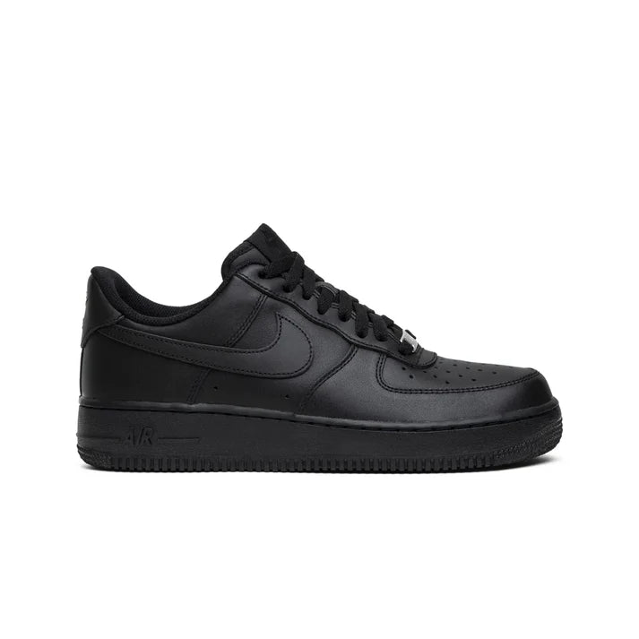 Nike Air Force 1 Black
