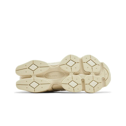 New Balance 9060 Bone Sparrow